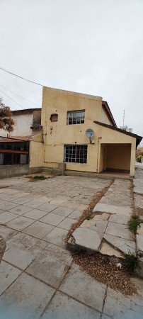 Casa 3 Habitaciones - Ubicación Privilegiada